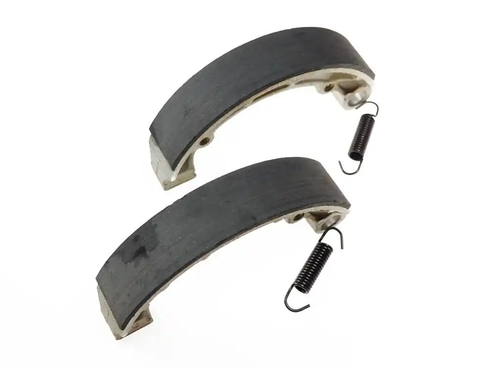 Nur Für Kurze Zeit MCS822: Lucas Bremsbacken hinten passend auf Honda VT 750 Shadow / VF 750 / VT 1100