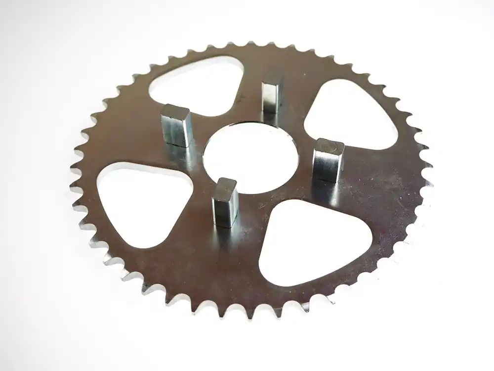 Abverkauf Kettenrad Stahl 28 bis 46 Zähne - (420) passend für Honda ST50 / ST 70 / ZB50 Monkey / Dax