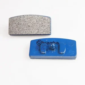 Top-Seller Brembo Standard Bremsbelag vorn 07GR5915 passend für BMW R 100 /7 247 (Bj.76)