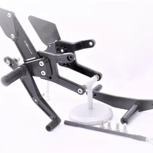 MG Biketec Sportfußrastenanlage passend für Yamaha YZF-R1 2009-2014 Neue Ware