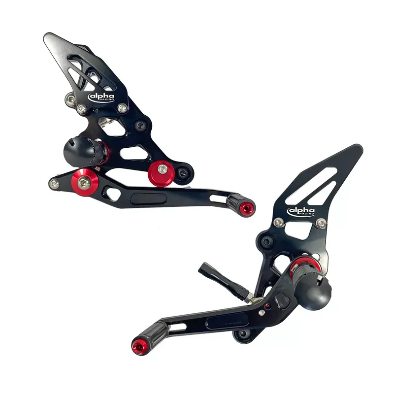 TRACK Fußrastenanlage schwarz passend für Yamaha MT07 / Tracer 700 / XSR700 ABE Wochenendangebot