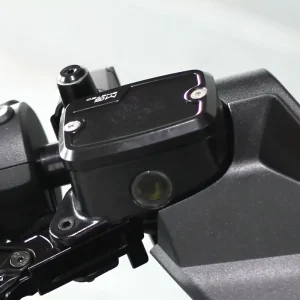 MG Biketec Behälterdeckelset Bremsflüssigkeit passend für BMW CE 04 ab 2022 - 2024 Beliebt