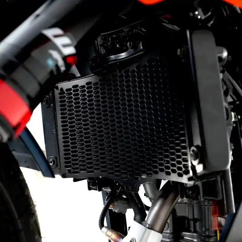 R&G Kühlergitter Schutz PRO passend für Husqvarna Svartpilen / Vitpilen 401 ab 2024 Bestseller