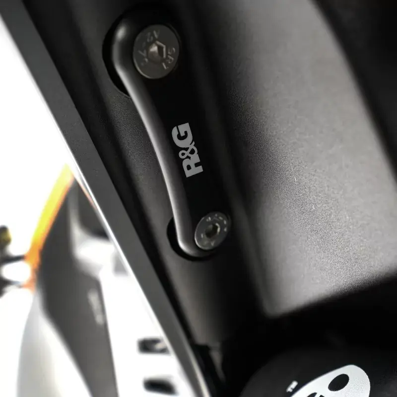 R&G hintere Fußrastenabdeckung passend für Moto Guzzi V100 Mandello / Stelvio Abverkauf